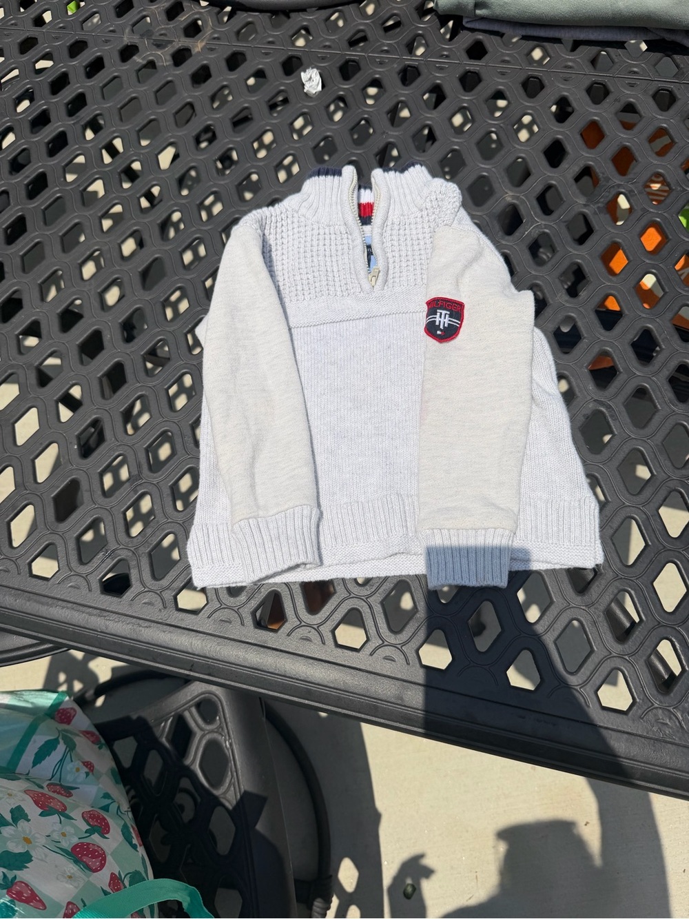 Tommy Hilfiger